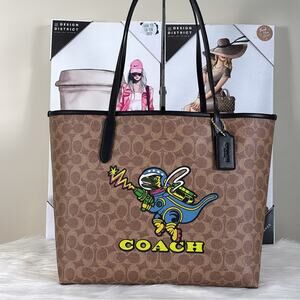 NWT Coach Cosmic City Tote Bag In Signature Canvas With Rexy Print